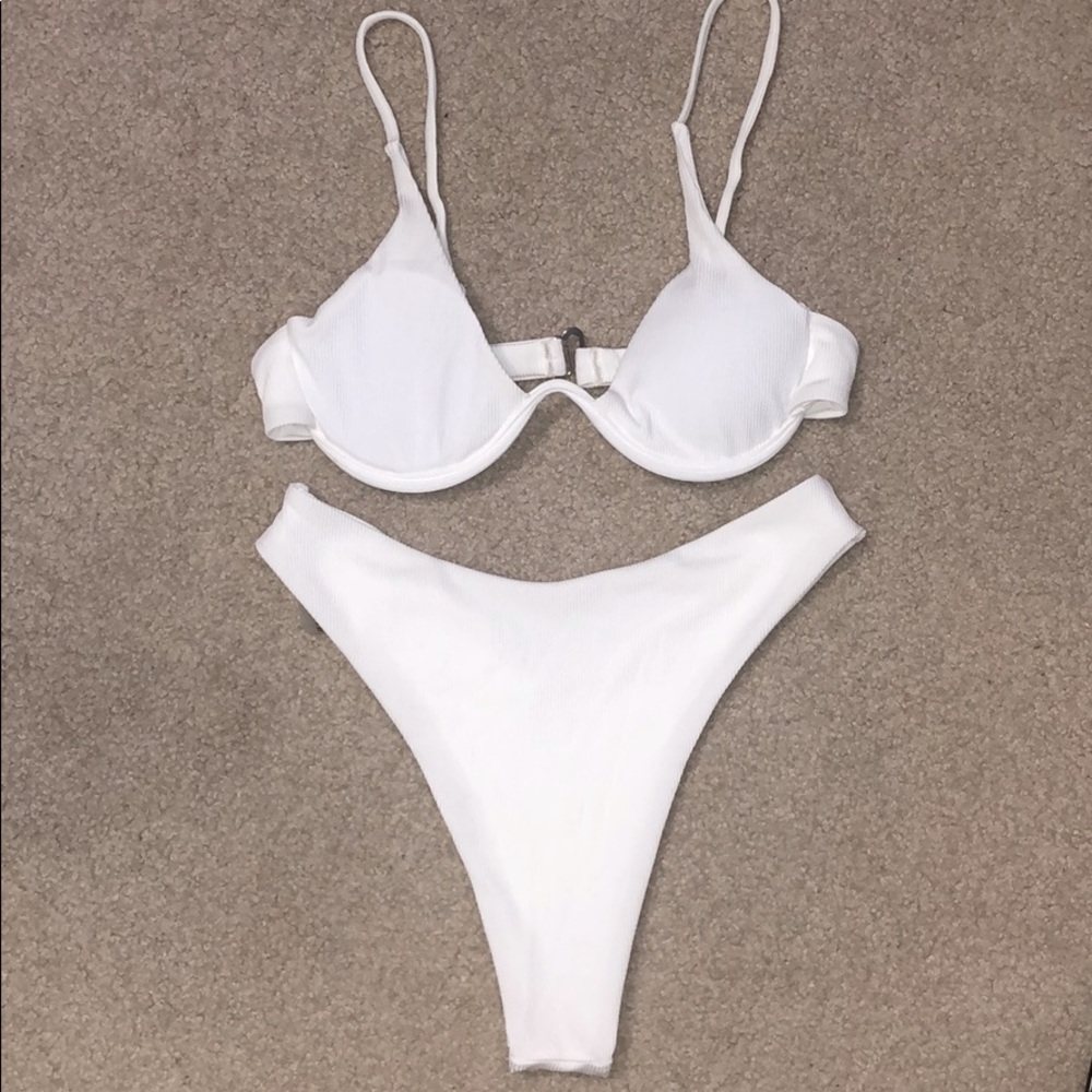 COPY - High Leg Bikini Swimsuit